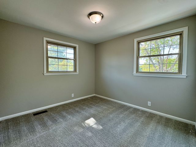 3074 Richmond Hill Dr, Nashville, TN 37207