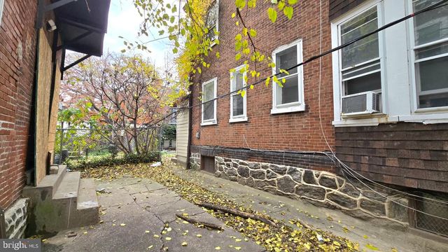 902 S 47TH ST, Philadelphia, PA 19143