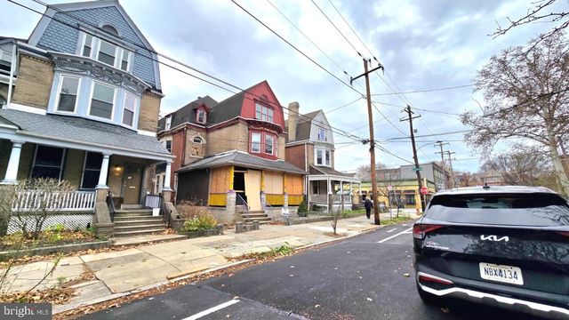 902 S 47TH ST, Philadelphia, PA 19143