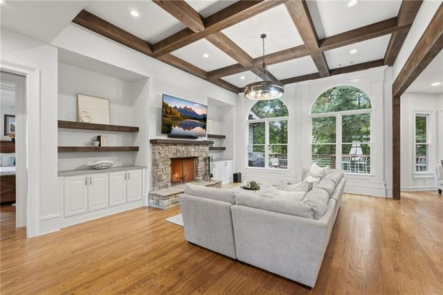 6029 Shadburn Ferry Road, Buford, GA 30518