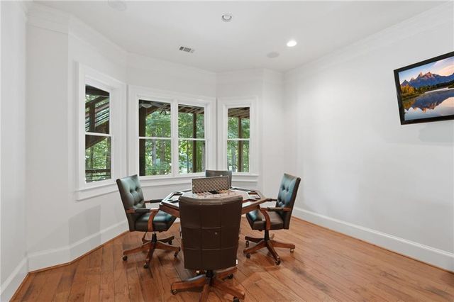 6029 Shadburn Ferry Road, Buford, GA 30518
