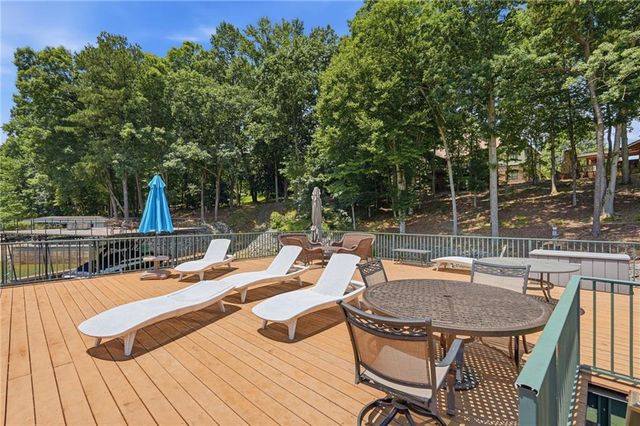 6029 Shadburn Ferry Road, Buford, GA 30518