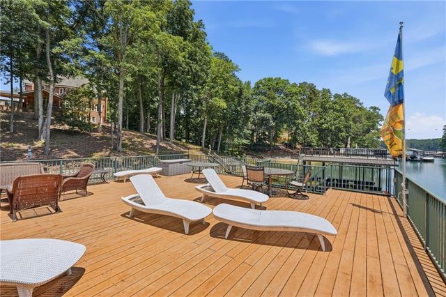 6029 Shadburn Ferry Road, Buford, GA 30518