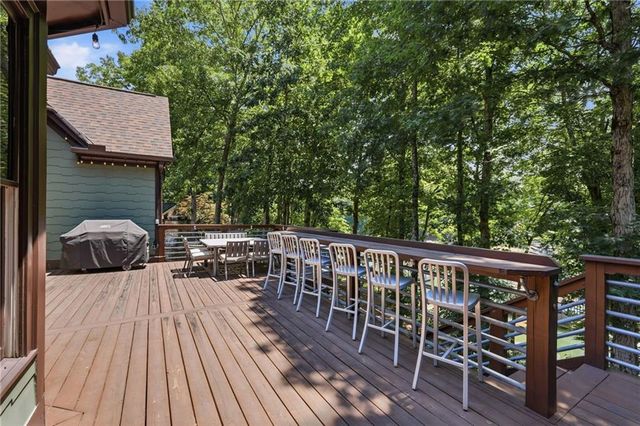 6029 Shadburn Ferry Road, Buford, GA 30518