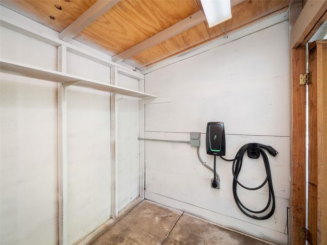 8204 Seminary Ridge DR, Austin, TX 78745