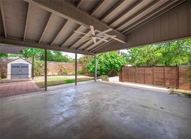 8204 Seminary Ridge DR, Austin, TX 78745