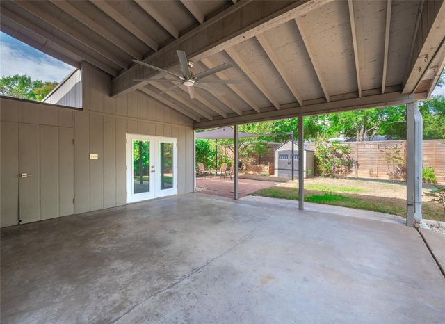 8204 Seminary Ridge DR, Austin, TX 78745