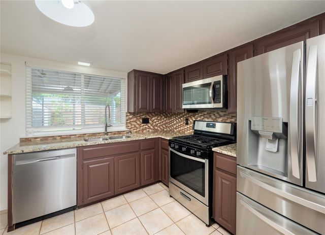 8204 Seminary Ridge DR, Austin, TX 78745