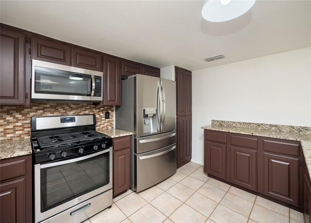 8204 Seminary Ridge DR, Austin, TX 78745