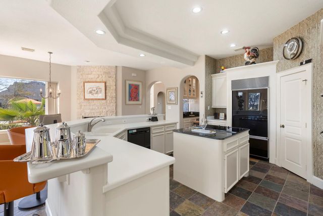 238 Wedgewood Dr, Montgomery, TX 77356