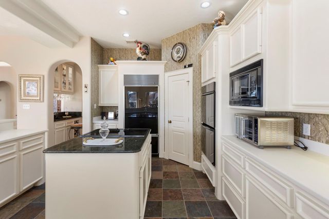 238 Wedgewood Dr, Montgomery, TX 77356