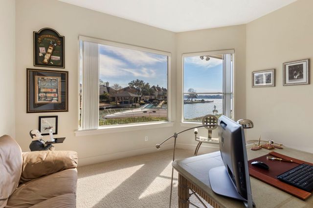 238 Wedgewood Dr, Montgomery, TX 77356