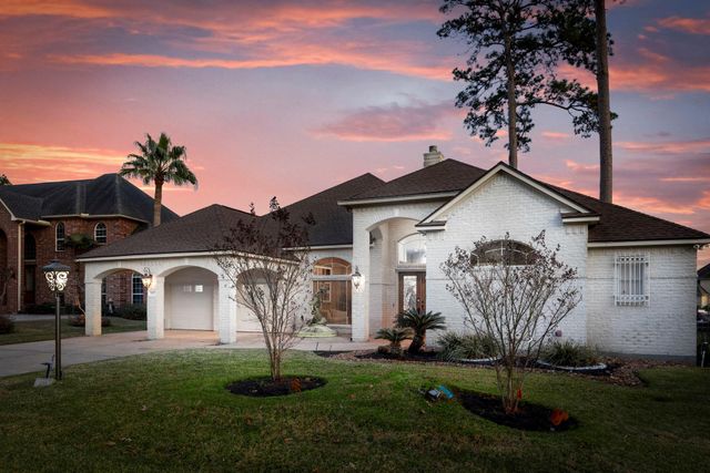 238 Wedgewood Dr, Montgomery, TX 77356