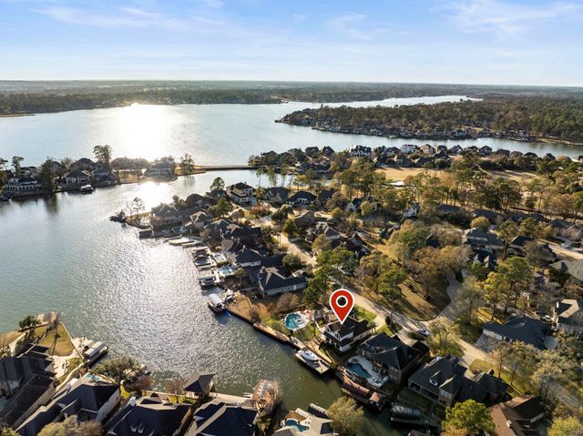 238 Wedgewood Dr, Montgomery, TX 77356