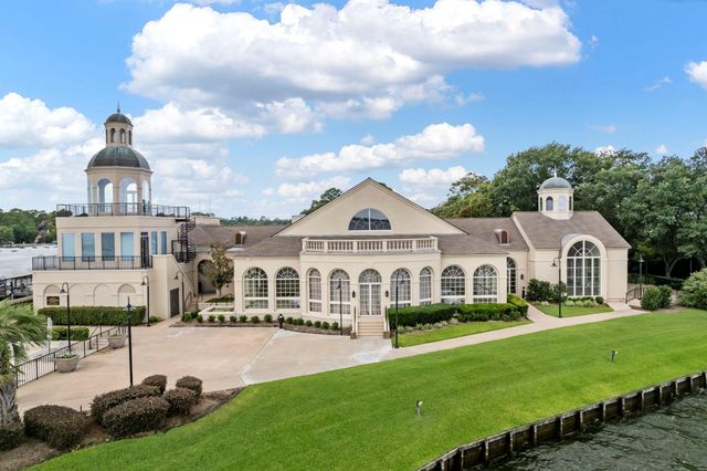 238 Wedgewood Dr, Montgomery, TX 77356