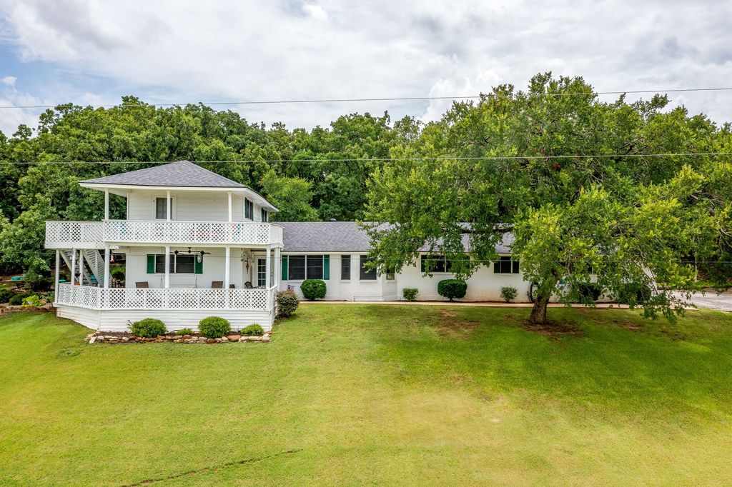 2129 FM 731, Burleson, TX 76028
