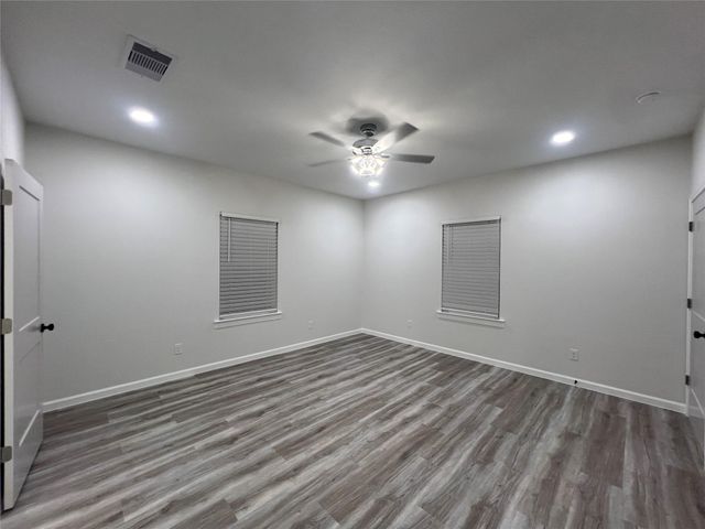 817 Center Street, Richmond, TX 77469