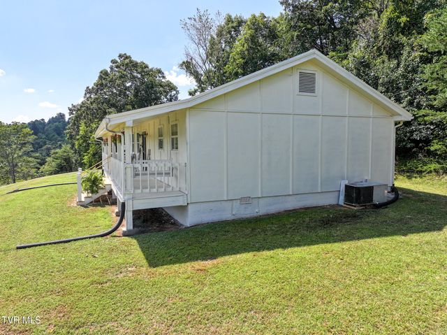 2945 Enka Highway Highway, Morristown, TN 37813