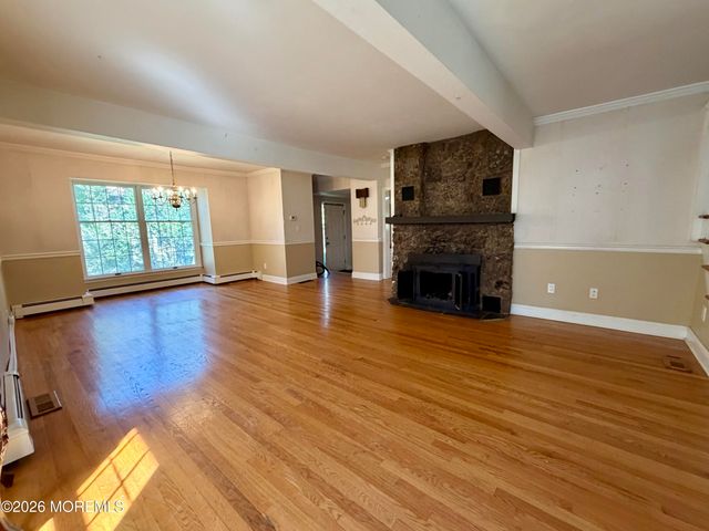 169 Kings Highway, Middletown, NJ 07748
