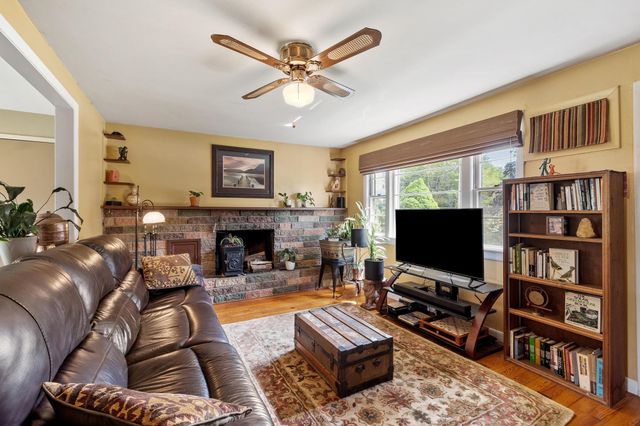 654 Daniel Webster Highway, Merrimack, NH 03054