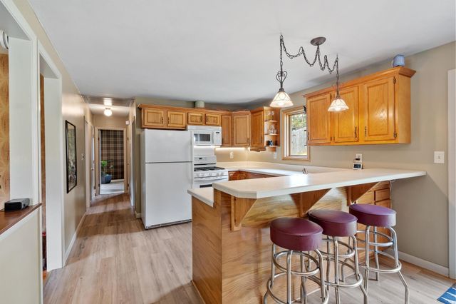 654 Daniel Webster Highway, Merrimack, NH 03054