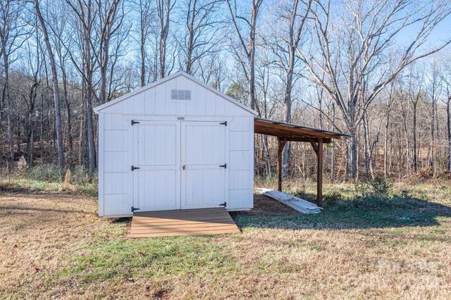 1824 NC 182 Highway, Lincolnton, NC 28092