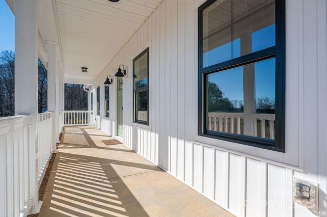 1824 NC 182 Highway, Lincolnton, NC 28092