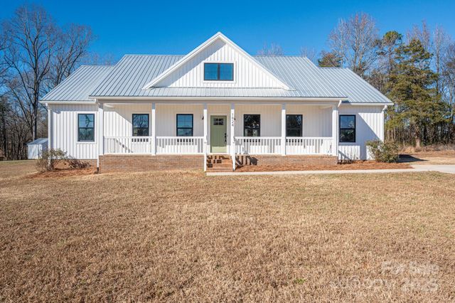1824 NC 182 Highway, Lincolnton, NC 28092