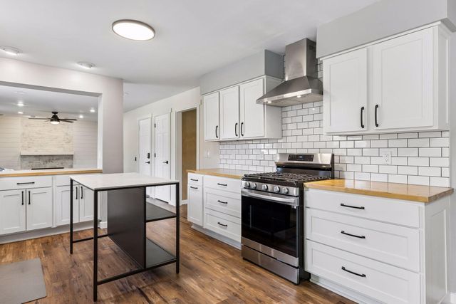 10591 Union Terrace Lane N, Maple Grove, MN 55369