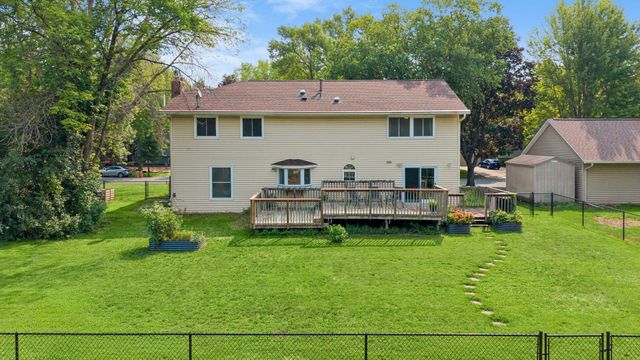 10591 Union Terrace Lane N, Maple Grove, MN 55369
