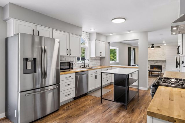10591 Union Terrace Lane N, Maple Grove, MN 55369