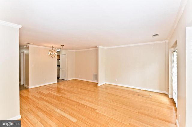 14107 YORKSHIRE WOODS DR, Silver Spring, MD 20906