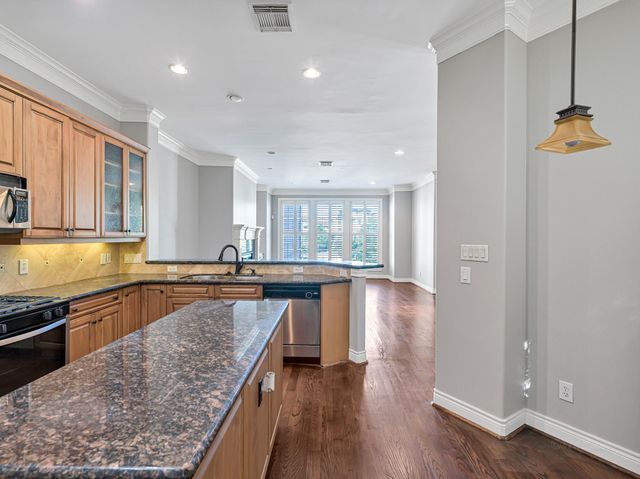 9269 Buffalo Speedway, Houston, TX 77025