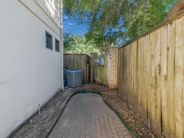 9269 Buffalo Speedway, Houston, TX 77025