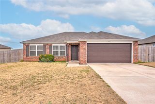 705 NW 71st Avenue, Bentonville, AR 72713