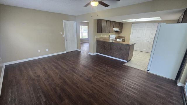 813 SENATE COURT, Tampa, FL 33613