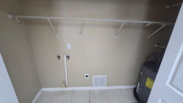 813 SENATE COURT, Tampa, FL 33613