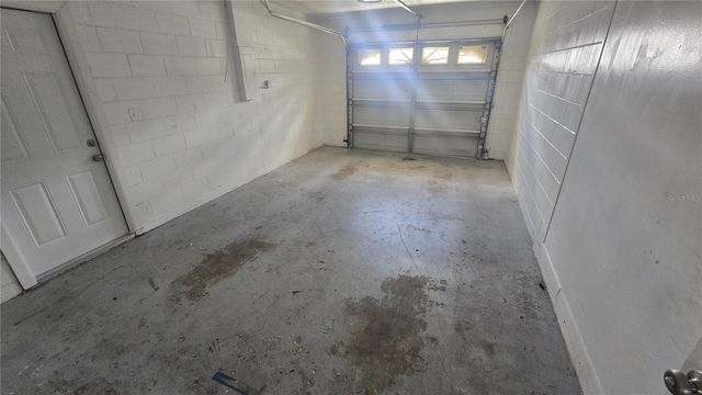 813 SENATE COURT, Tampa, FL 33613