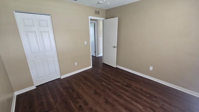 813 SENATE COURT, Tampa, FL 33613