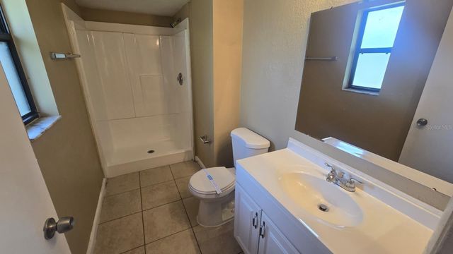 813 SENATE COURT, Tampa, FL 33613