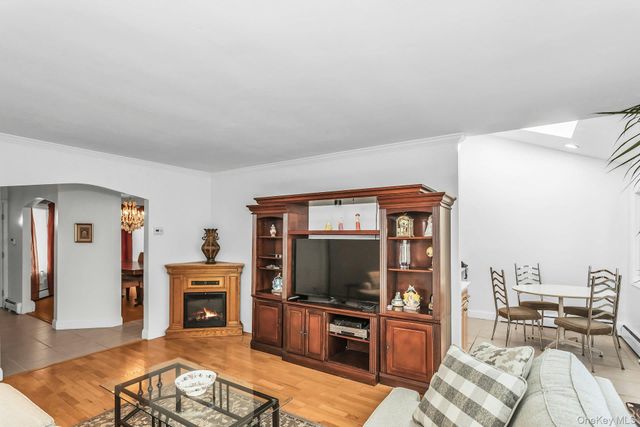 45 Verleye Avenue, East Northport, NY 11731