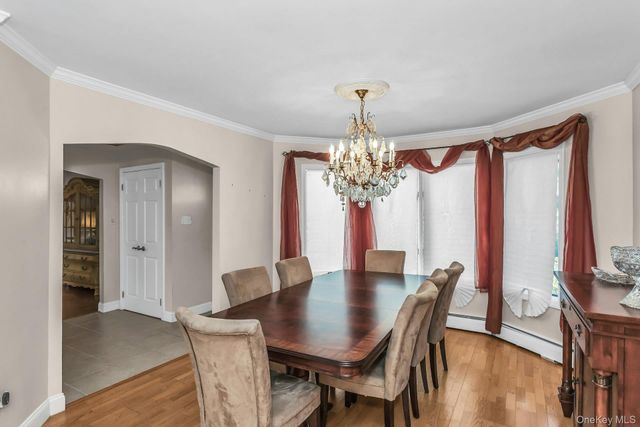 45 Verleye Avenue, East Northport, NY 11731