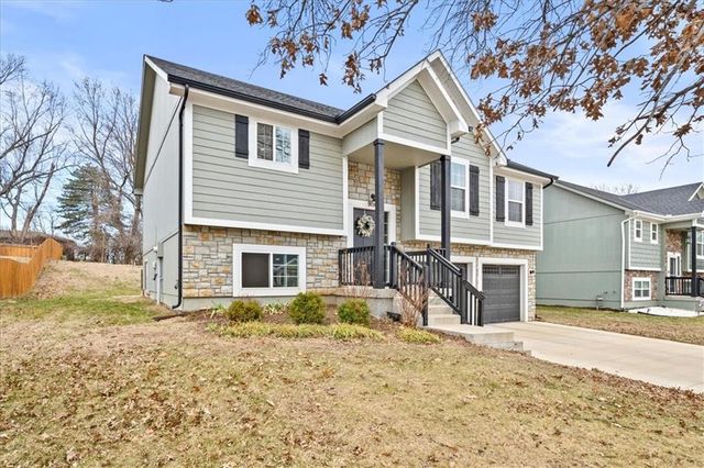 9110 E 51st Street, Kansas City, MO 64133