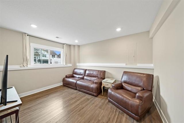 9110 E 51st Street, Kansas City, MO 64133