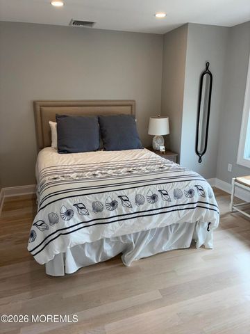 104 Stephens Place, Mantoloking, NJ 08738