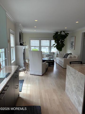 104 Stephens Place, Mantoloking, NJ 08738