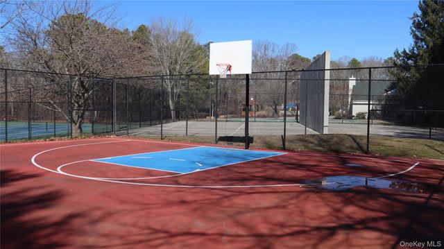 202 Gothic Circle, Manorville, NY 11949