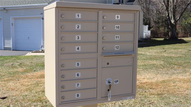 202 Gothic Circle, Manorville, NY 11949