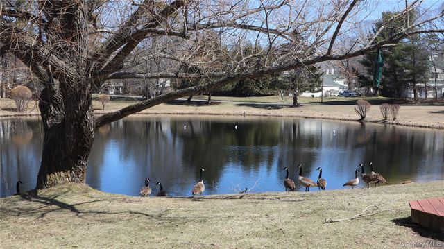 202 Gothic Circle, Manorville, NY 11949