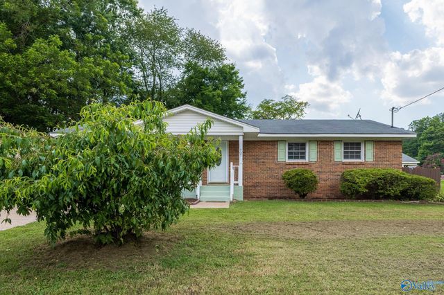 707 Hal Street NW, Huntsville, AL 35805